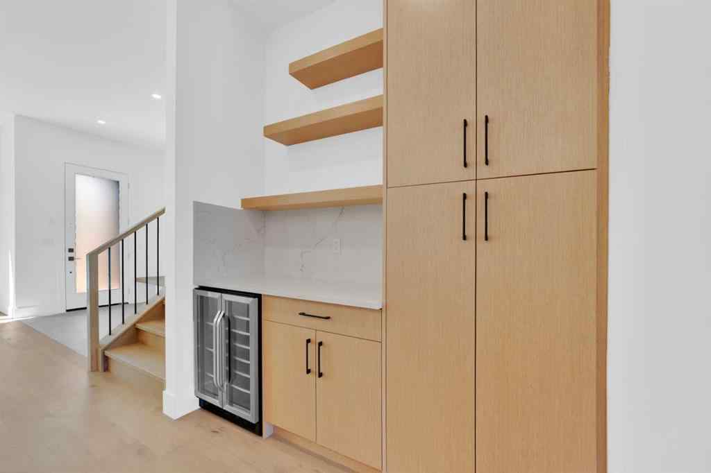 MLS® A2263485 - 434 23 Avenue NW in Mount Pleasant Calgary, Residential