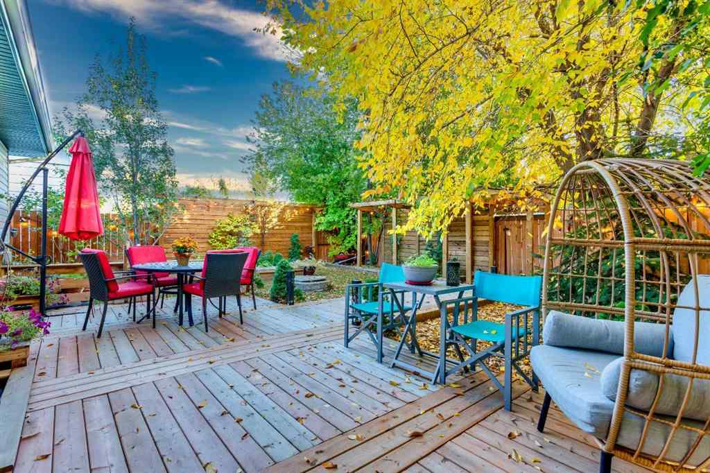 MLS® A2263491 - 343 Canterbury Drive SW in Canyon Meadows Calgary, Residential