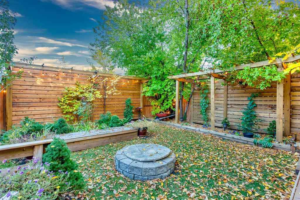 MLS® A2263491 - 343 Canterbury Drive SW in Canyon Meadows Calgary, Residential