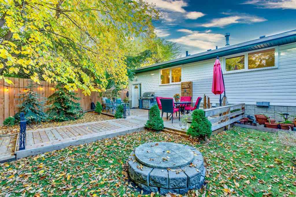 MLS® A2263491 - 343 Canterbury Drive SW in Canyon Meadows Calgary, Residential