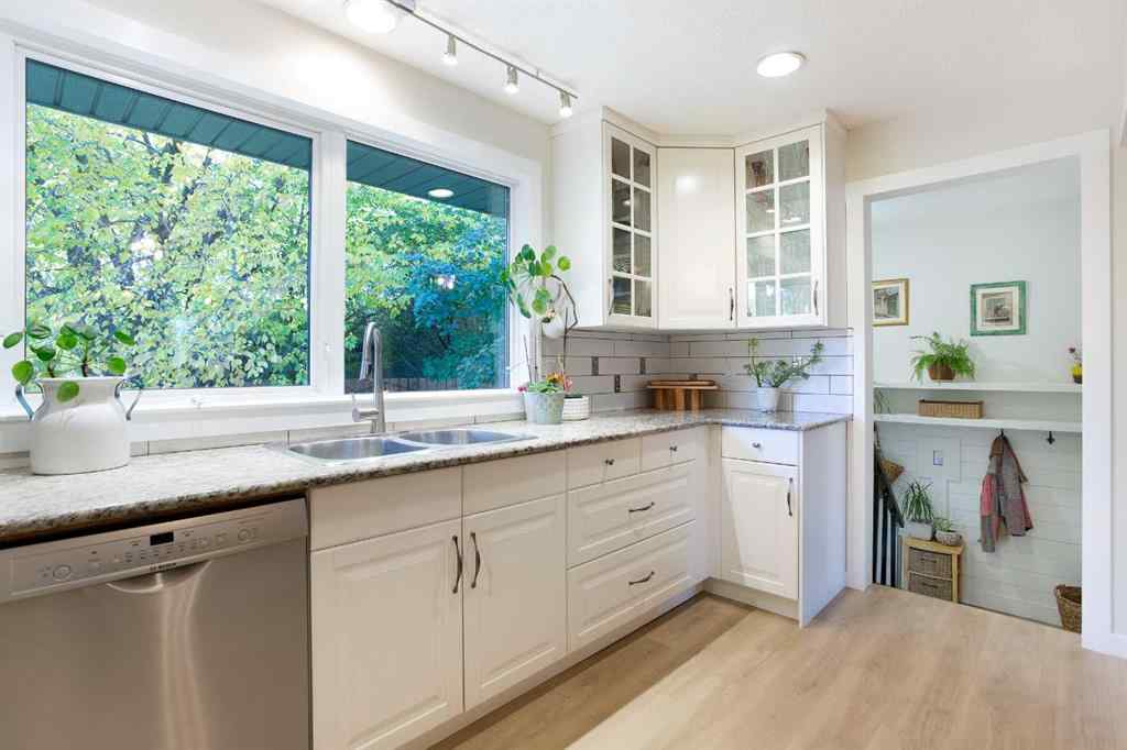 MLS® A2263491 - 343 Canterbury Drive SW in Canyon Meadows Calgary, Residential