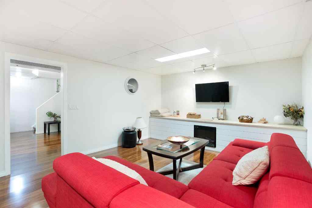 MLS® A2263491 - 343 Canterbury Drive SW in Canyon Meadows Calgary, Residential