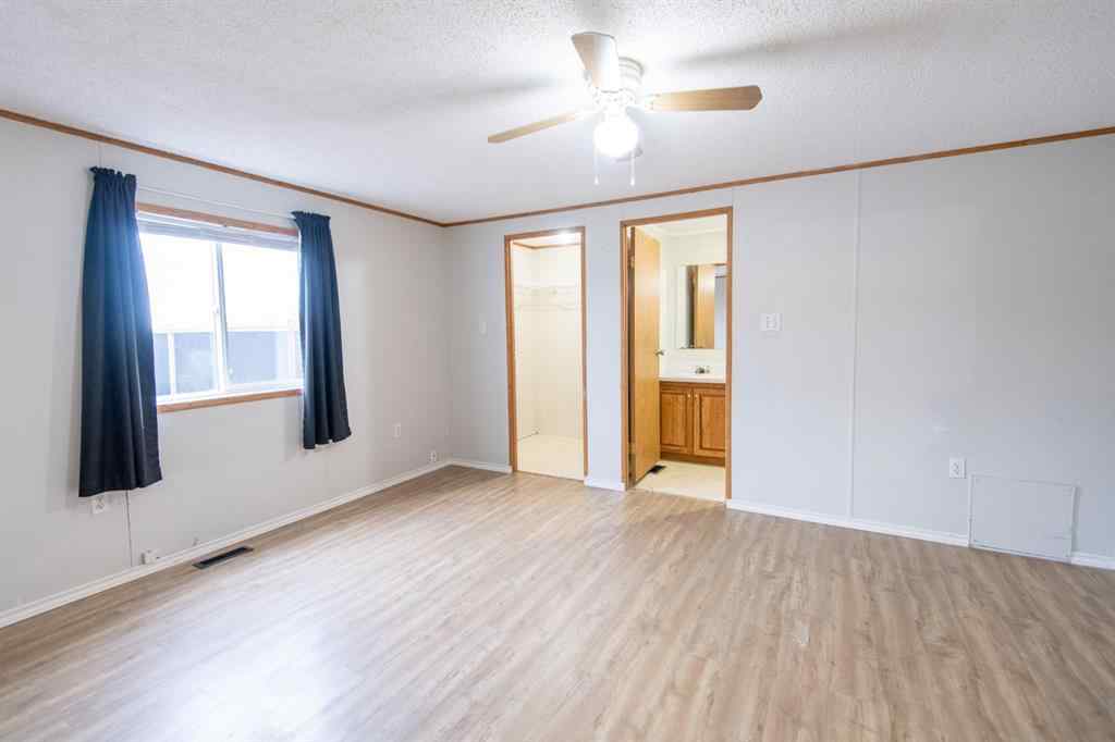 MLS® A2263492 - 10417 110 Ave   in NONE La Crete, Residential