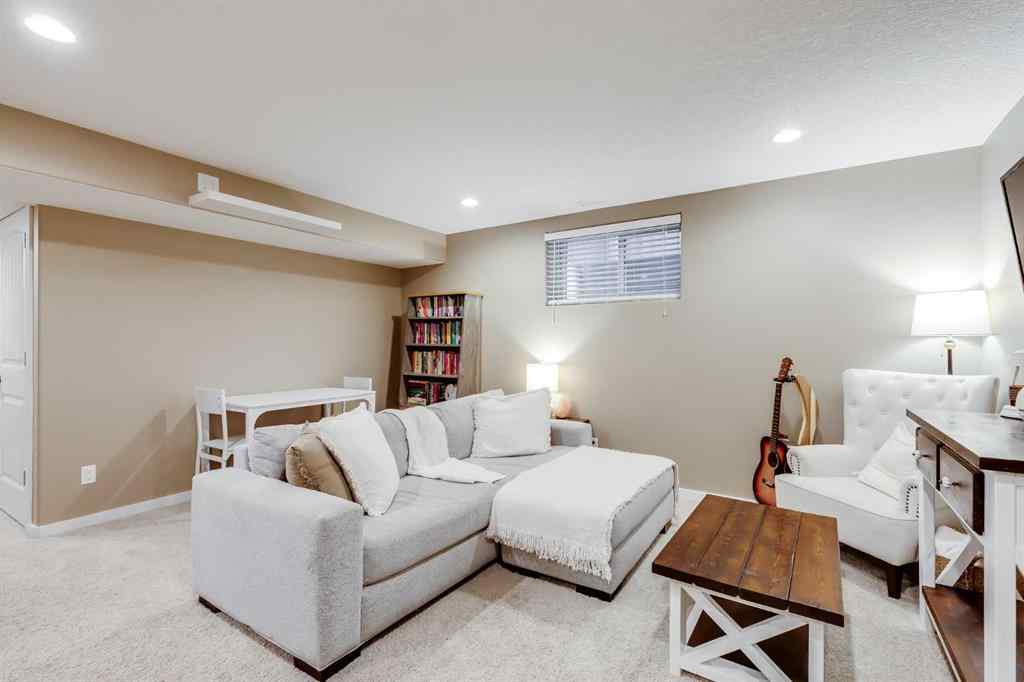 MLS® A2263497 - 1178 Kings Heights Way SE in Kings Heights Airdrie, Residential