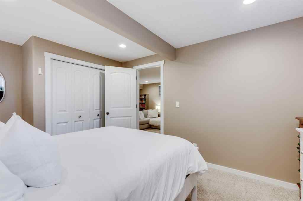 MLS® A2263497 - 1178 Kings Heights Way SE in Kings Heights Airdrie, Residential