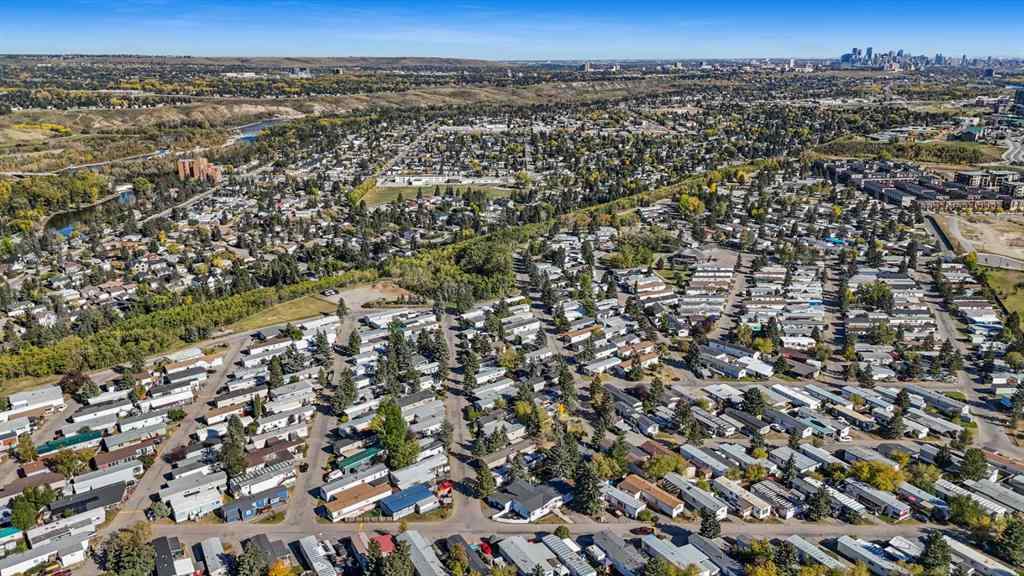MLS&reg; # A2263505 - Unit #424 3223 83 Street NW in Greenwood/Greenbriar Calgary, Mobile Open Houses