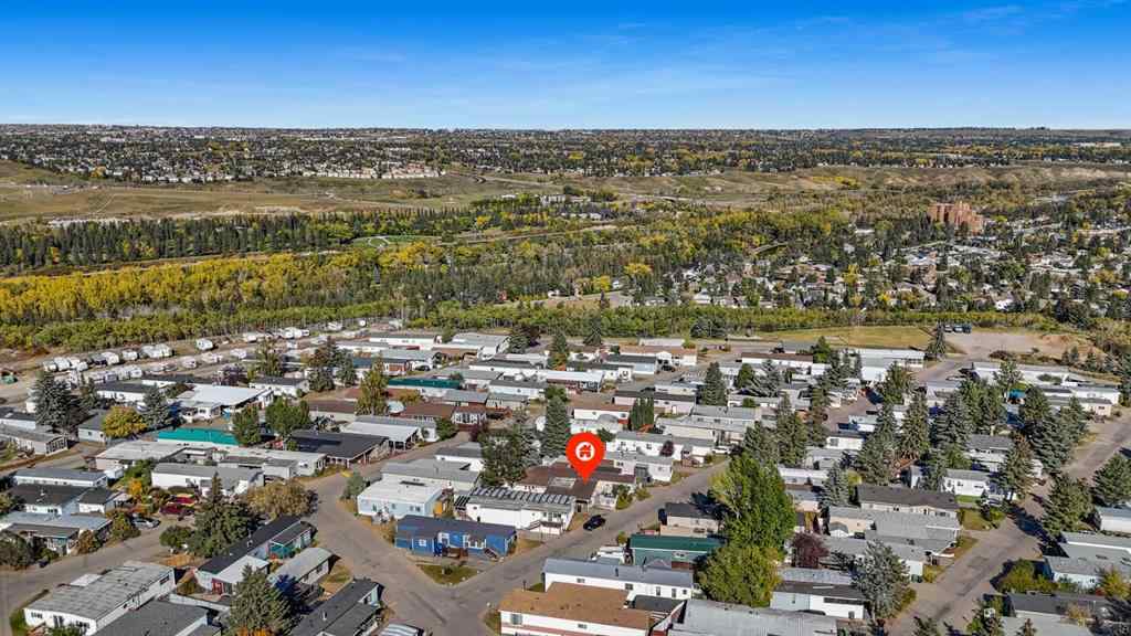 MLS&reg; # A2263505 - Unit #424 3223 83 Street NW in Greenwood/Greenbriar Calgary, Mobile Open Houses