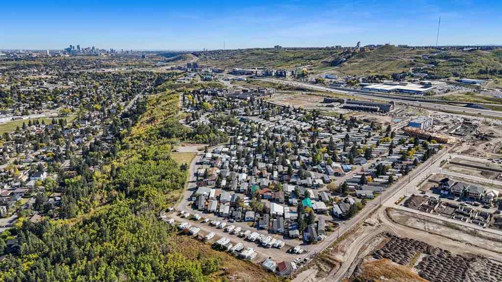 MLS&reg; # A2263505 - Unit #424 3223 83 Street NW in Greenwood/Greenbriar Calgary, Mobile Open Houses