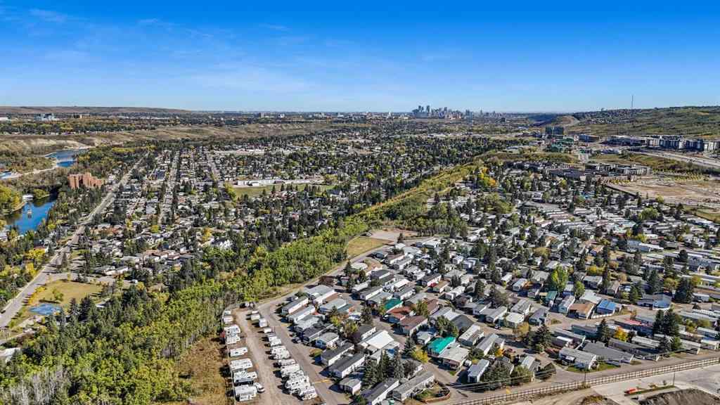 MLS&reg; # A2263505 - Unit #424 3223 83 Street NW in Greenwood/Greenbriar Calgary, Mobile Open Houses