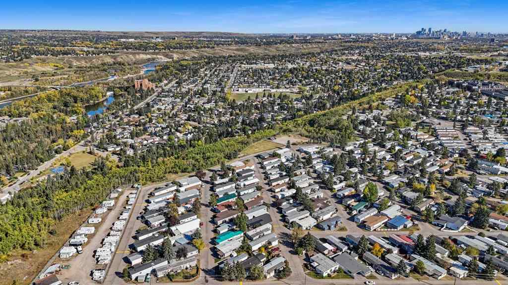 MLS&reg; # A2263505 - Unit #424 3223 83 Street NW in Greenwood/Greenbriar Calgary, Mobile Open Houses
