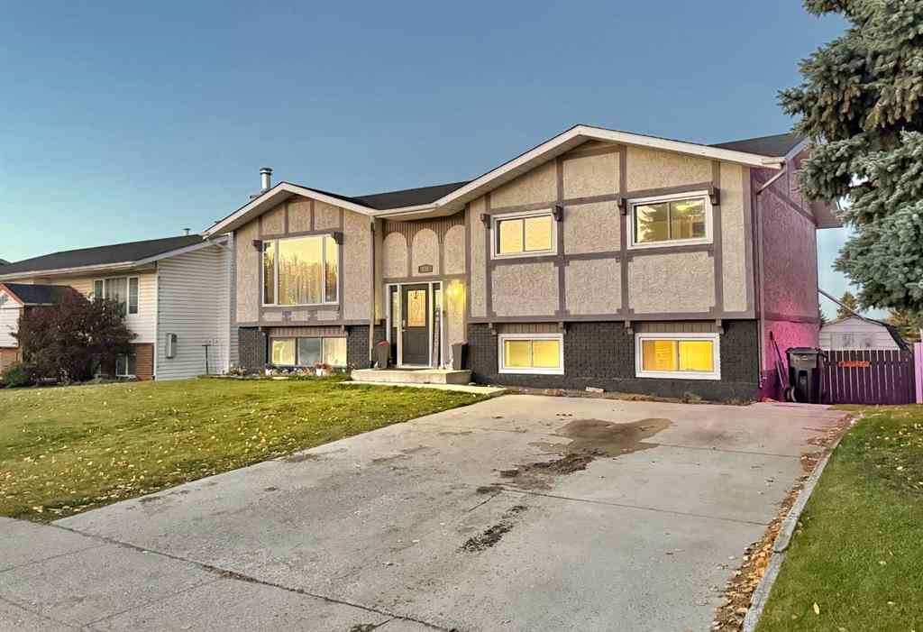 MLS® A2263506 - 126 Maligne Drive  in Hillcrest Hinton, Residential