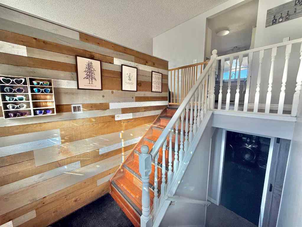 MLS® A2263506 - 126 Maligne Drive  in Hillcrest Hinton, Residential