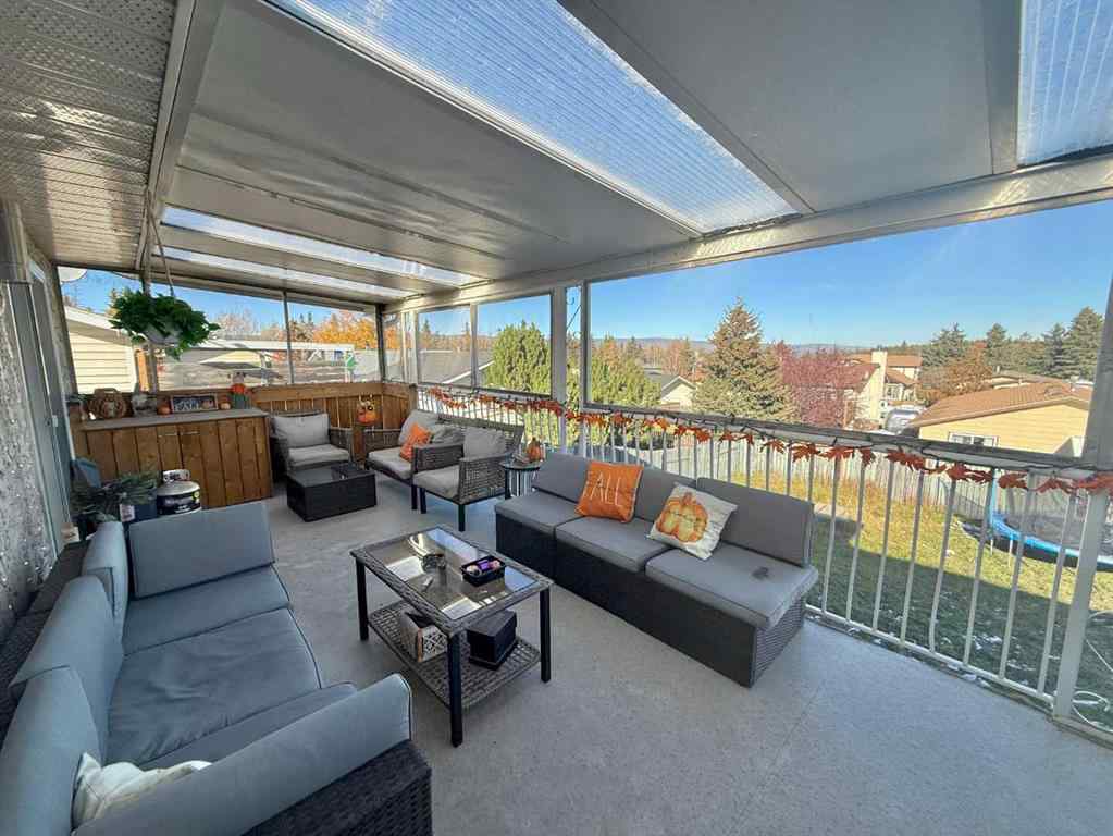 MLS® A2263506 - 126 Maligne Drive  in Hillcrest Hinton, Residential