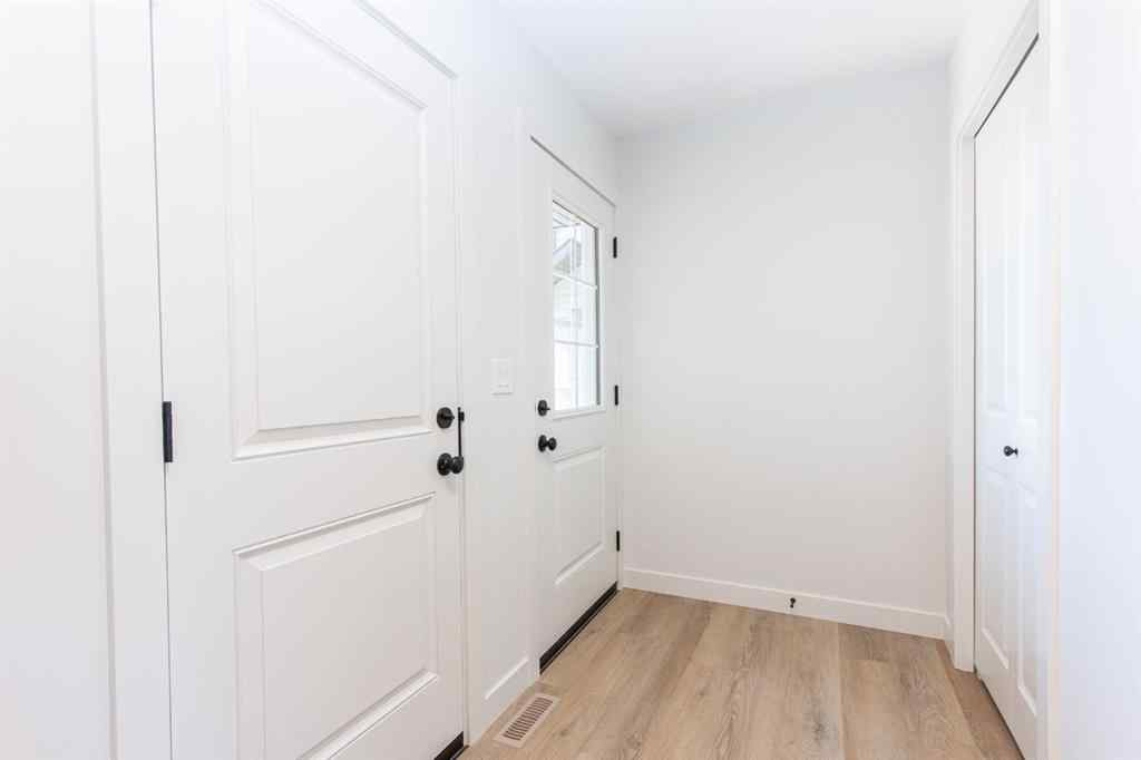 MLS® A2263509 - 256 Augustus Way  in Palisades Penhold, Residential