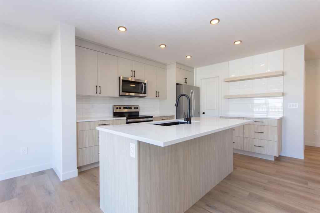 MLS® A2263509 - 256 Augustus Way  in Palisades Penhold, Residential