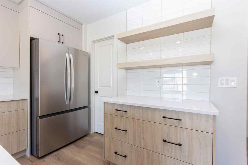 MLS® A2263509 - 256 Augustus Way  in Palisades Penhold, Residential