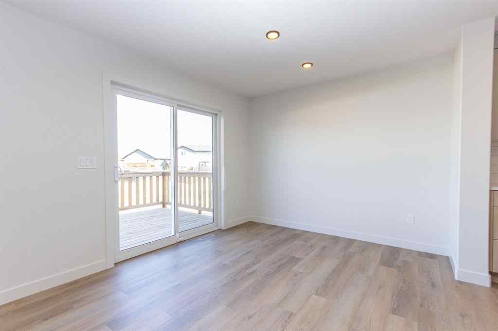 MLS® A2263509 - 256 Augustus Way  in Palisades Penhold, Residential