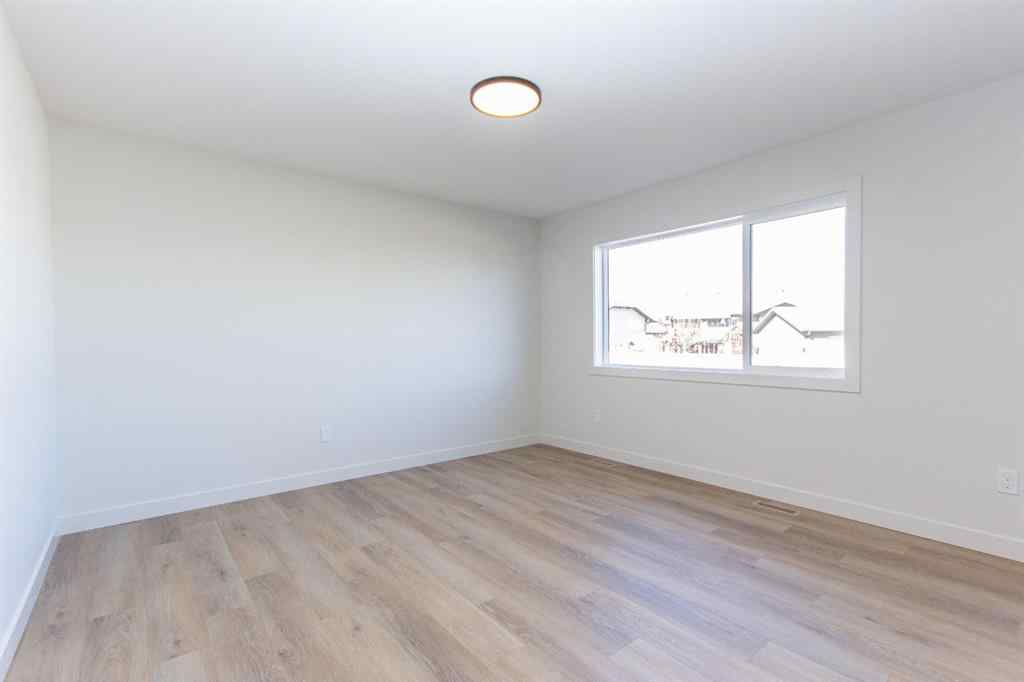 MLS® A2263509 - 256 Augustus Way  in Palisades Penhold, Residential