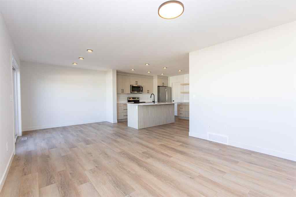 MLS® A2263509 - 256 Augustus Way  in Palisades Penhold, Residential