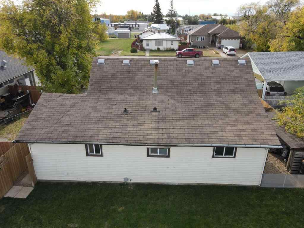 MLS® A2263512 - 4712 52nd Avenue   in NONE High Prairie, Residential