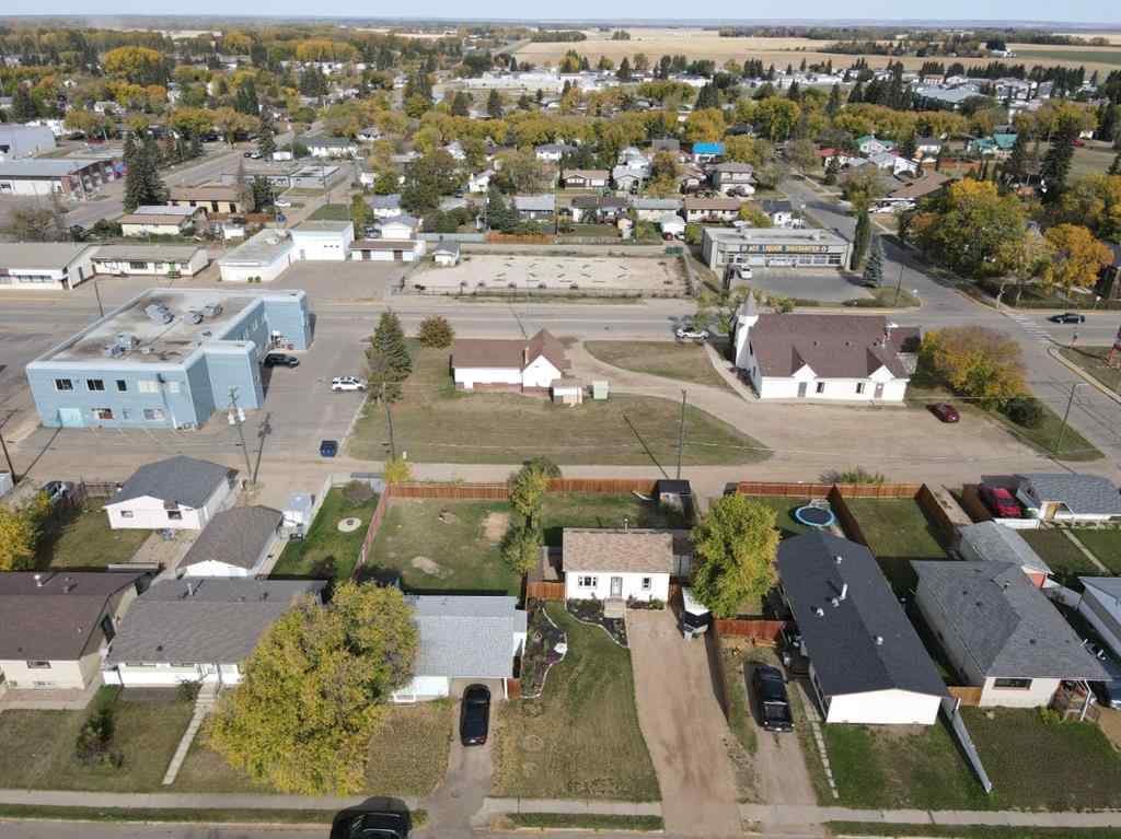 MLS® A2263512 - 4712 52nd Avenue   in NONE High Prairie, Residential