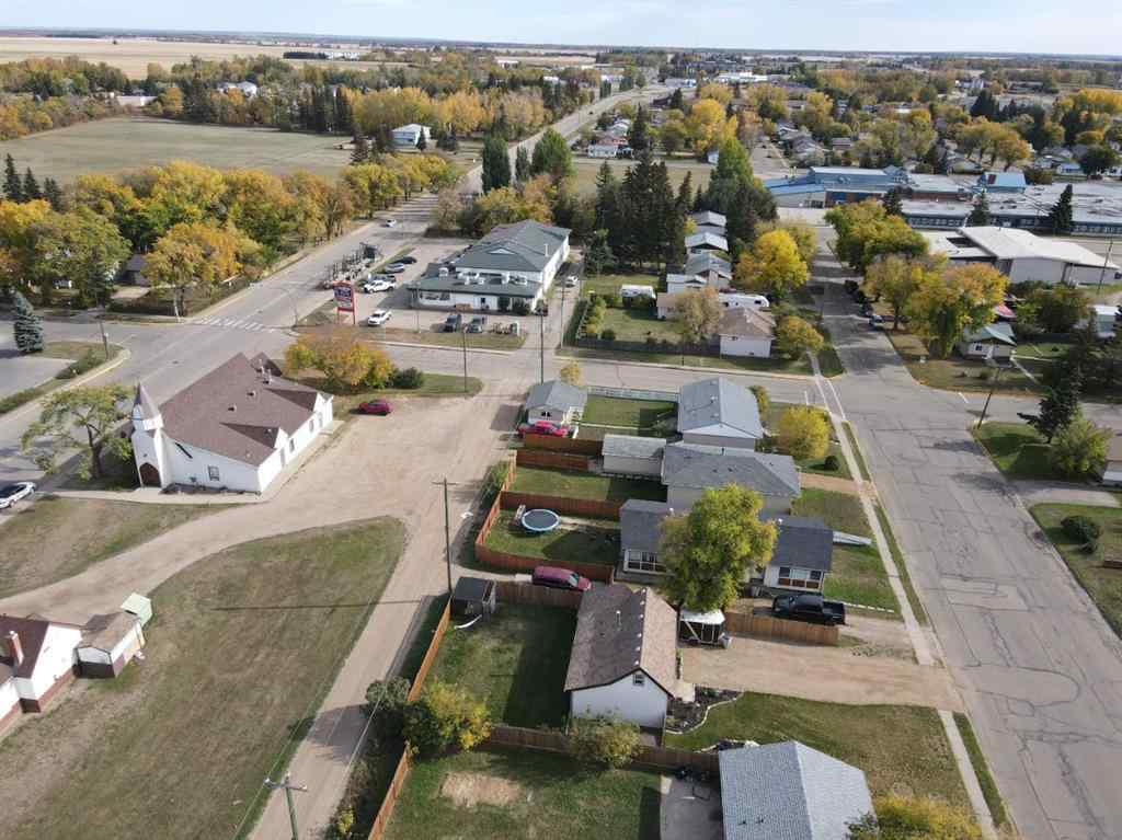 MLS® A2263512 - 4712 52nd Avenue   in NONE High Prairie, Residential
