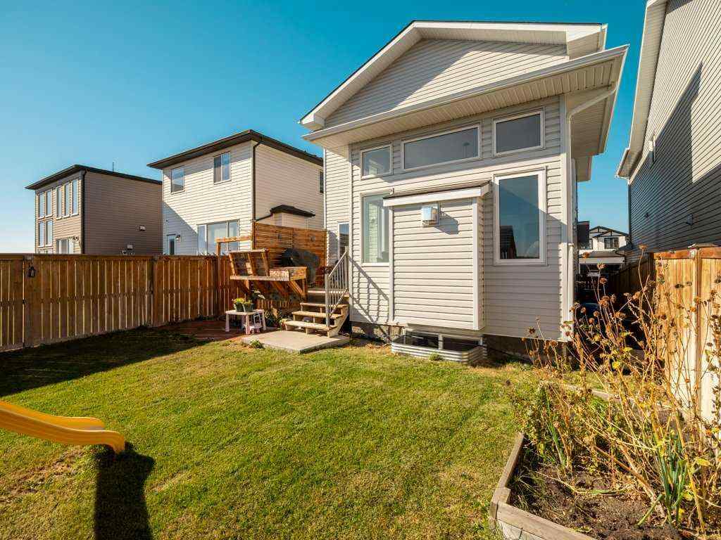 MLS® A2263516 - 660 Aquitania Boulevard W in Garry Station Lethbridge, Residential