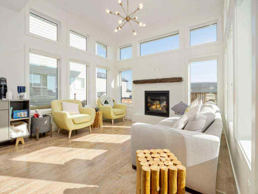 MLS® A2263516 - 660 Aquitania Boulevard W in Garry Station Lethbridge, Residential