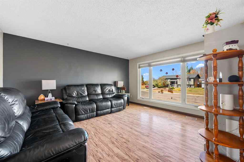 MLS® A2263517 - 5805 29 Street  in Steele Heights Lloydminster, Residential
