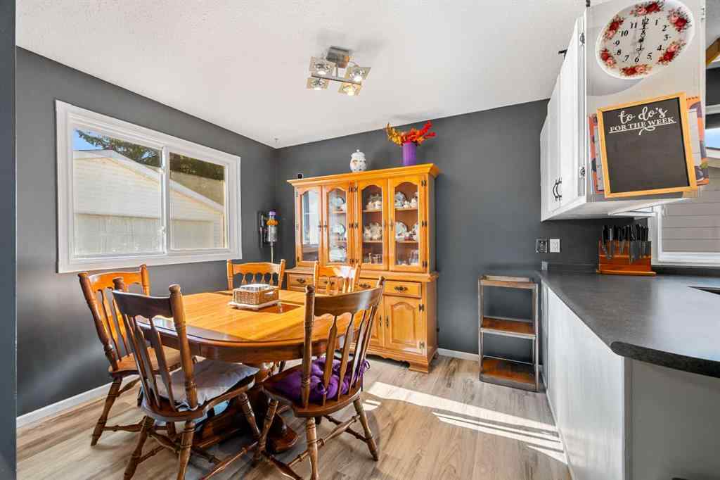 MLS® A2263517 - 5805 29 Street  in Steele Heights Lloydminster, Residential