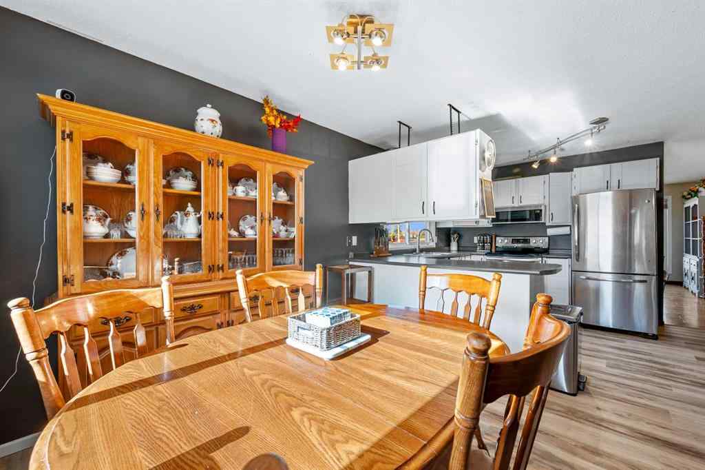 MLS® A2263517 - 5805 29 Street  in Steele Heights Lloydminster, Residential