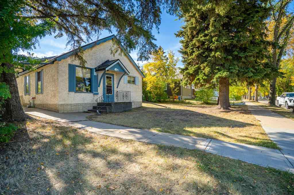 MLS® A2263520 - 4801 46 Street  in Central Business District Lloydminster, Residential