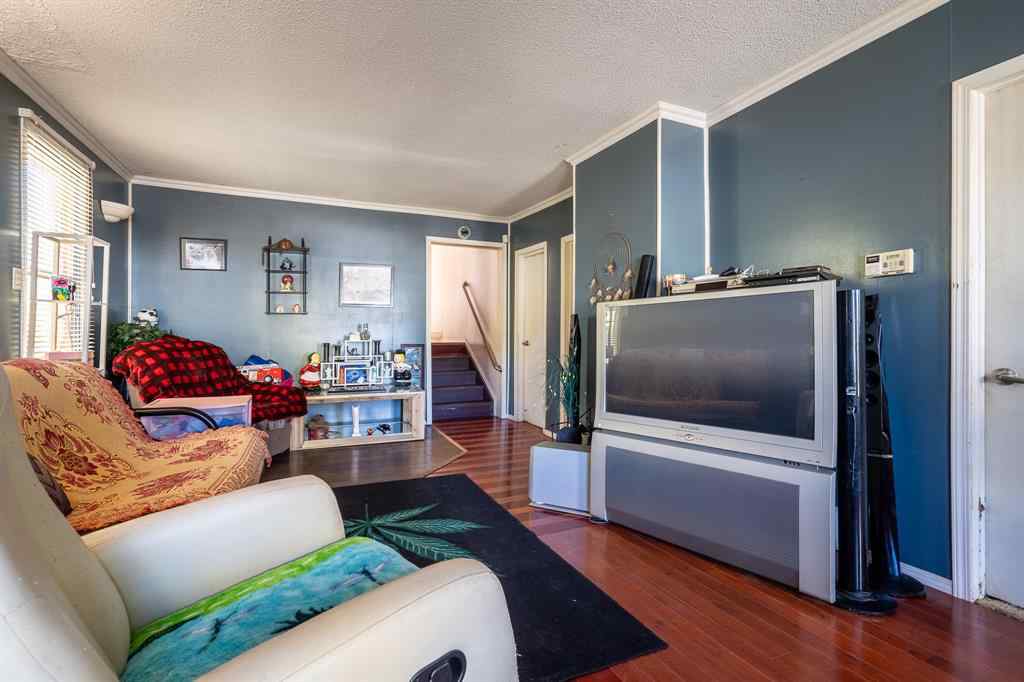 MLS® A2263520 - 4801 46 Street  in Central Business District Lloydminster, Residential