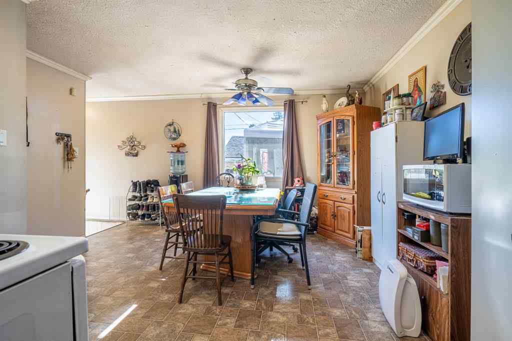 MLS® A2263520 - 4801 46 Street  in Central Business District Lloydminster, Residential