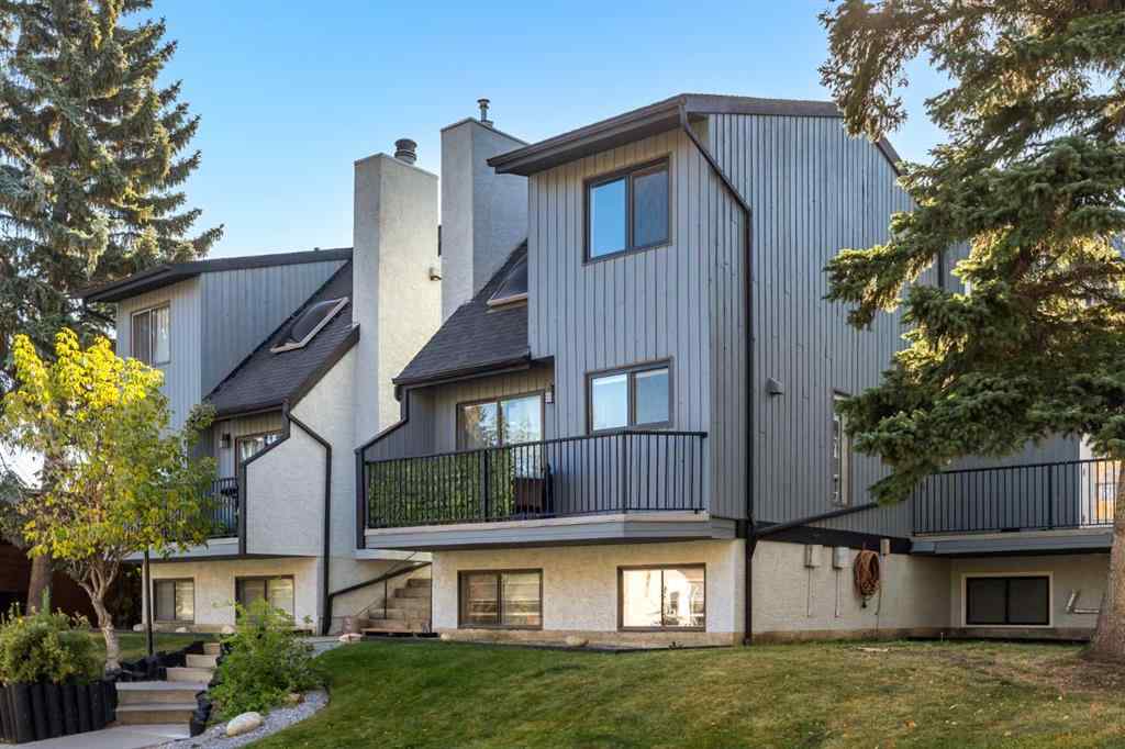 MLS® A2263530 - Unit #1 123 13 Avenue NE in Crescent Heights Calgary, Residential