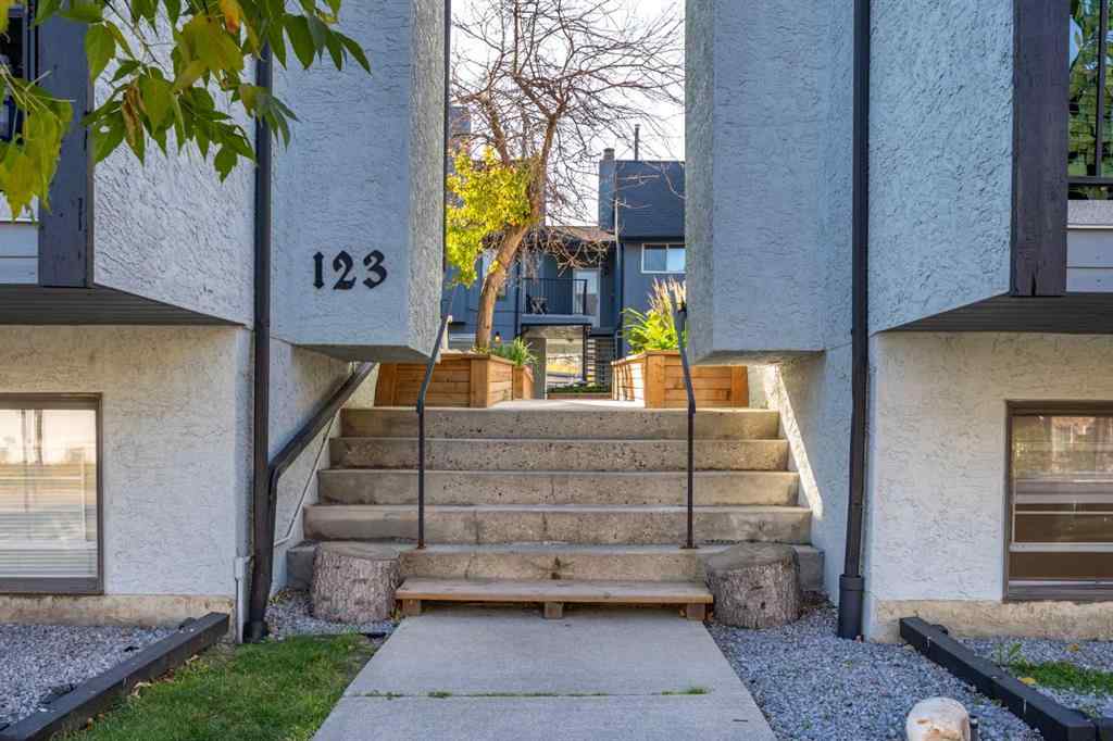 MLS® A2263530 - Unit #1 123 13 Avenue NE in Crescent Heights Calgary, Residential