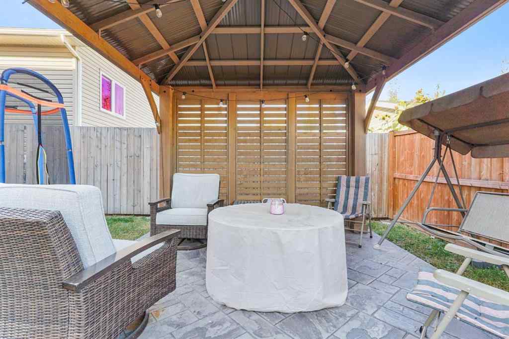 MLS® A2263534 - 377 Moonlight Way W in Copperwood Lethbridge, Residential