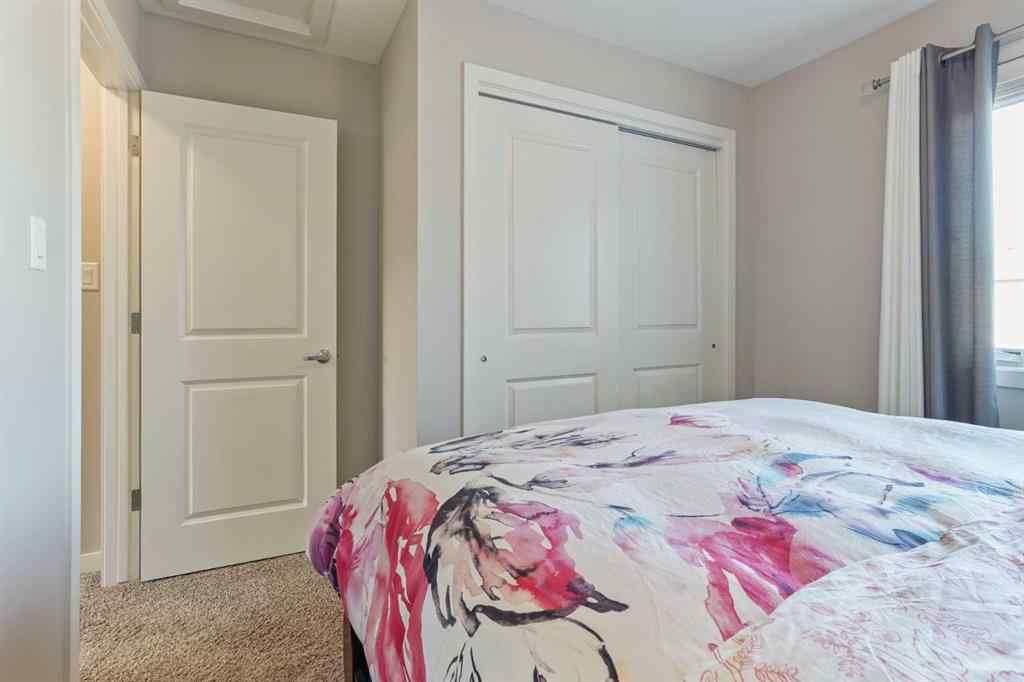 MLS® A2263534 - 377 Moonlight Way W in Copperwood Lethbridge, Residential