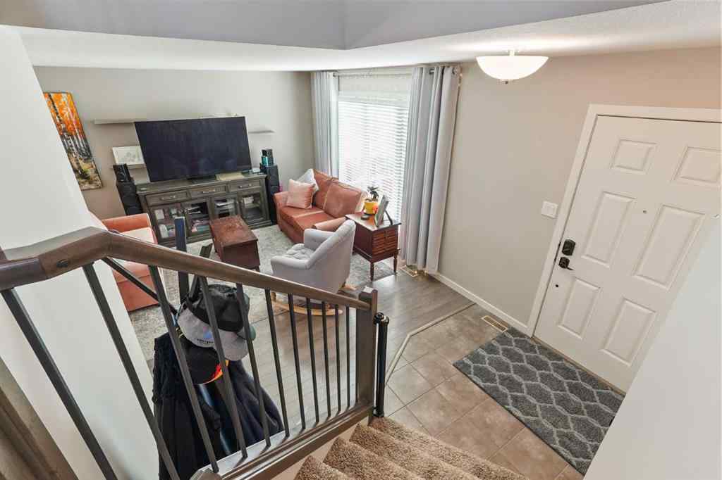 MLS® A2263534 - 377 Moonlight Way W in Copperwood Lethbridge, Residential