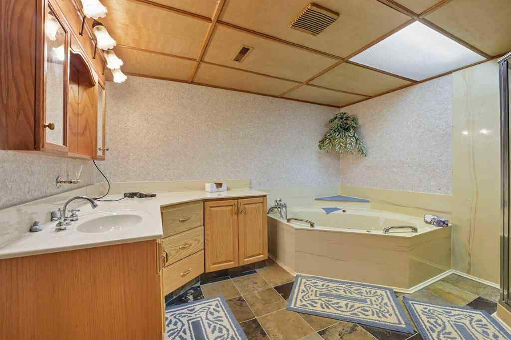 MLS® A2263539 - 331 Whitman Place NE in Whitehorn Calgary, Residential