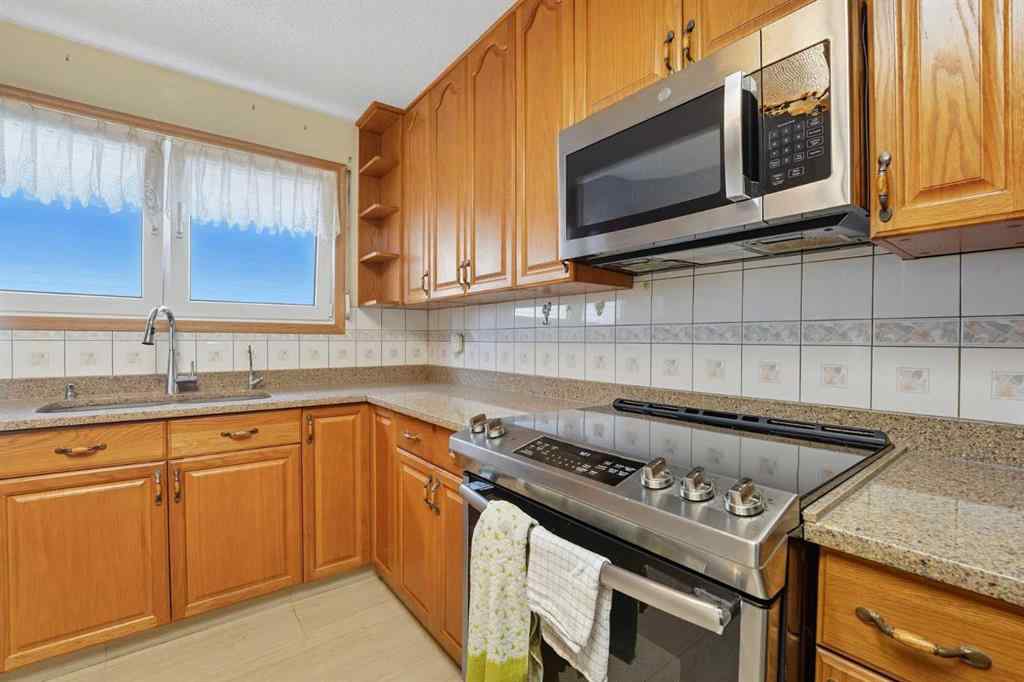 MLS® A2263539 - 331 Whitman Place NE in Whitehorn Calgary, Residential