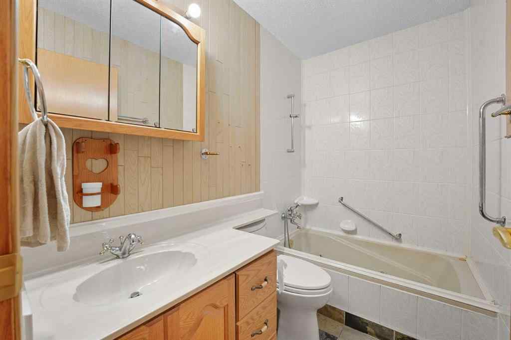 MLS® A2263539 - 331 Whitman Place NE in Whitehorn Calgary, Residential