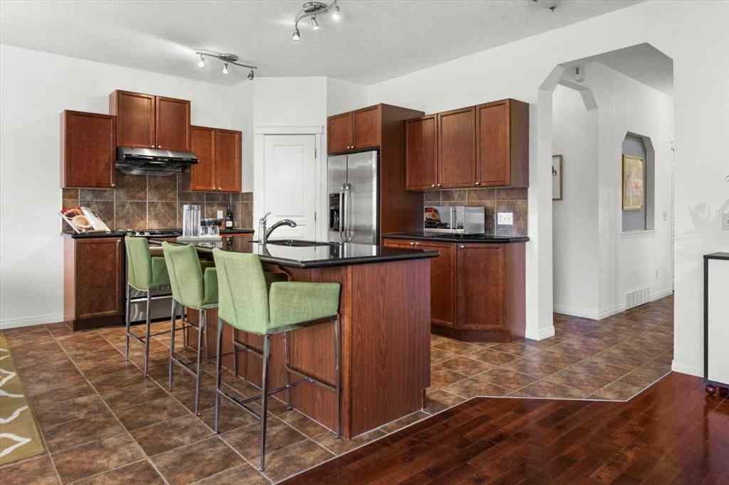 MLS® A2263540 - 110 Cougar Ridge Circle SW in Cougar Ridge Calgary, Residential