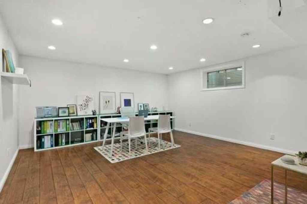 MLS® A2263540 - 110 Cougar Ridge Circle SW in Cougar Ridge Calgary, Residential