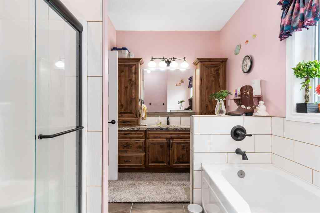 MLS® A2263542 - 79 Harrison Green  in NONE Olds, Residential