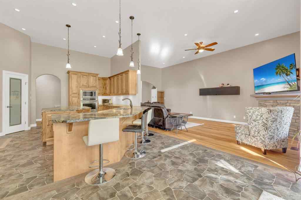 MLS® A2263542 - 79 Harrison Green  in NONE Olds, Residential