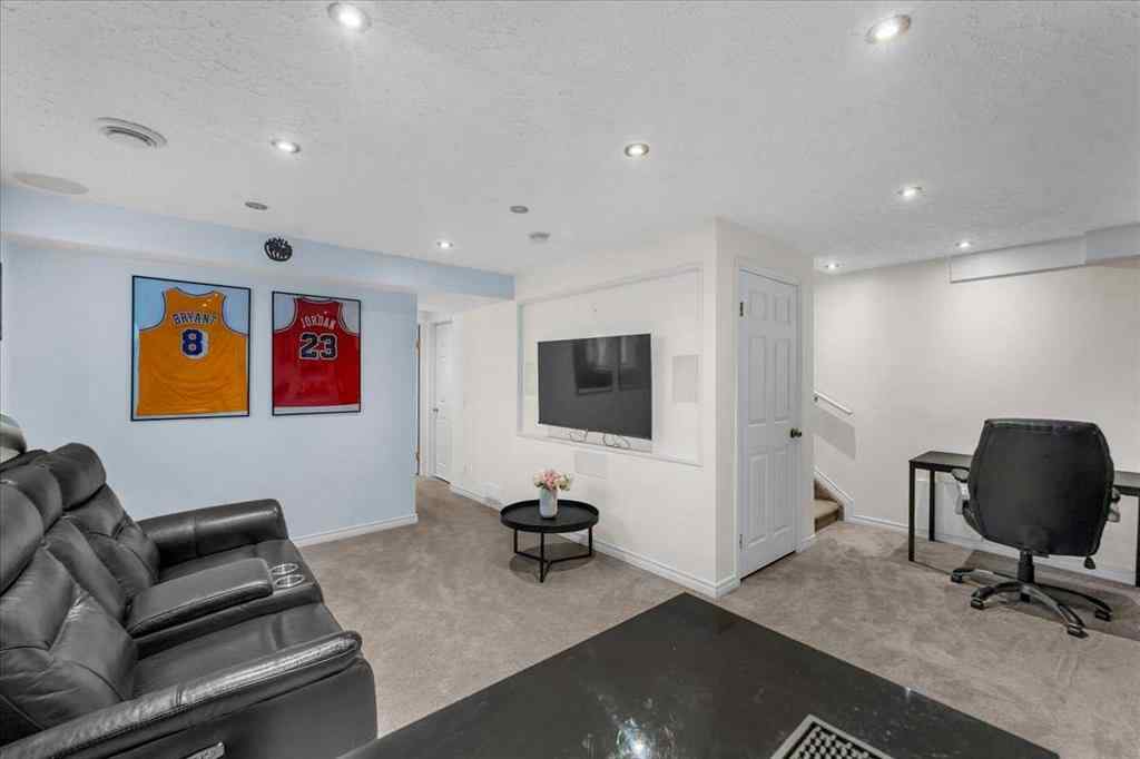 MLS® A2263545 - 35 Tuscany Ridge Terrace NW in Tuscany Calgary, Residential