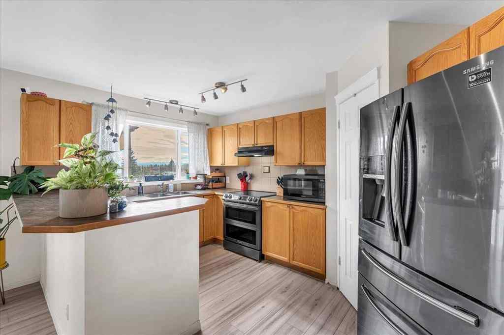 MLS® A2263545 - 35 Tuscany Ridge Terrace NW in Tuscany Calgary, Residential