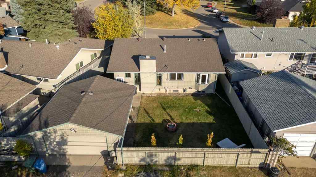 MLS® A2263546 - 12235 Lake Fraser Way SE in Lake Bonavista Calgary, Residential