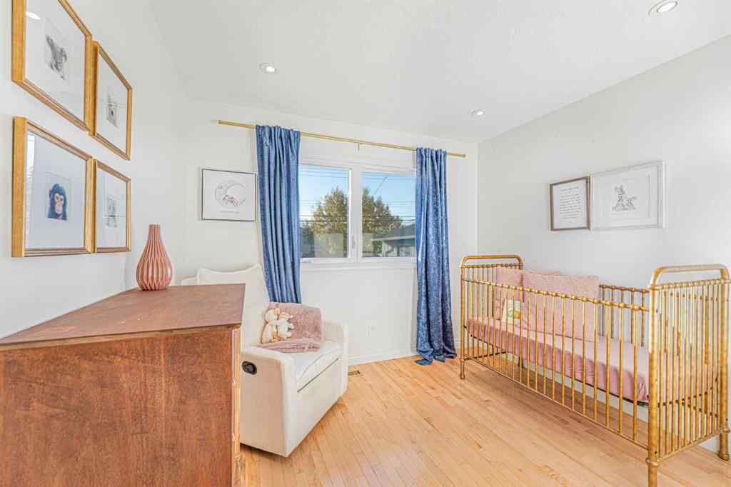 MLS® A2263546 - 12235 Lake Fraser Way SE in Lake Bonavista Calgary, Residential